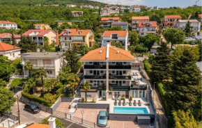 Cozy Apartment In Crikvenica With Wifi